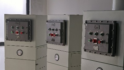 車間防爆除塵器，執(zhí)信環(huán)保助力企業(yè)安全凈化粉塵。